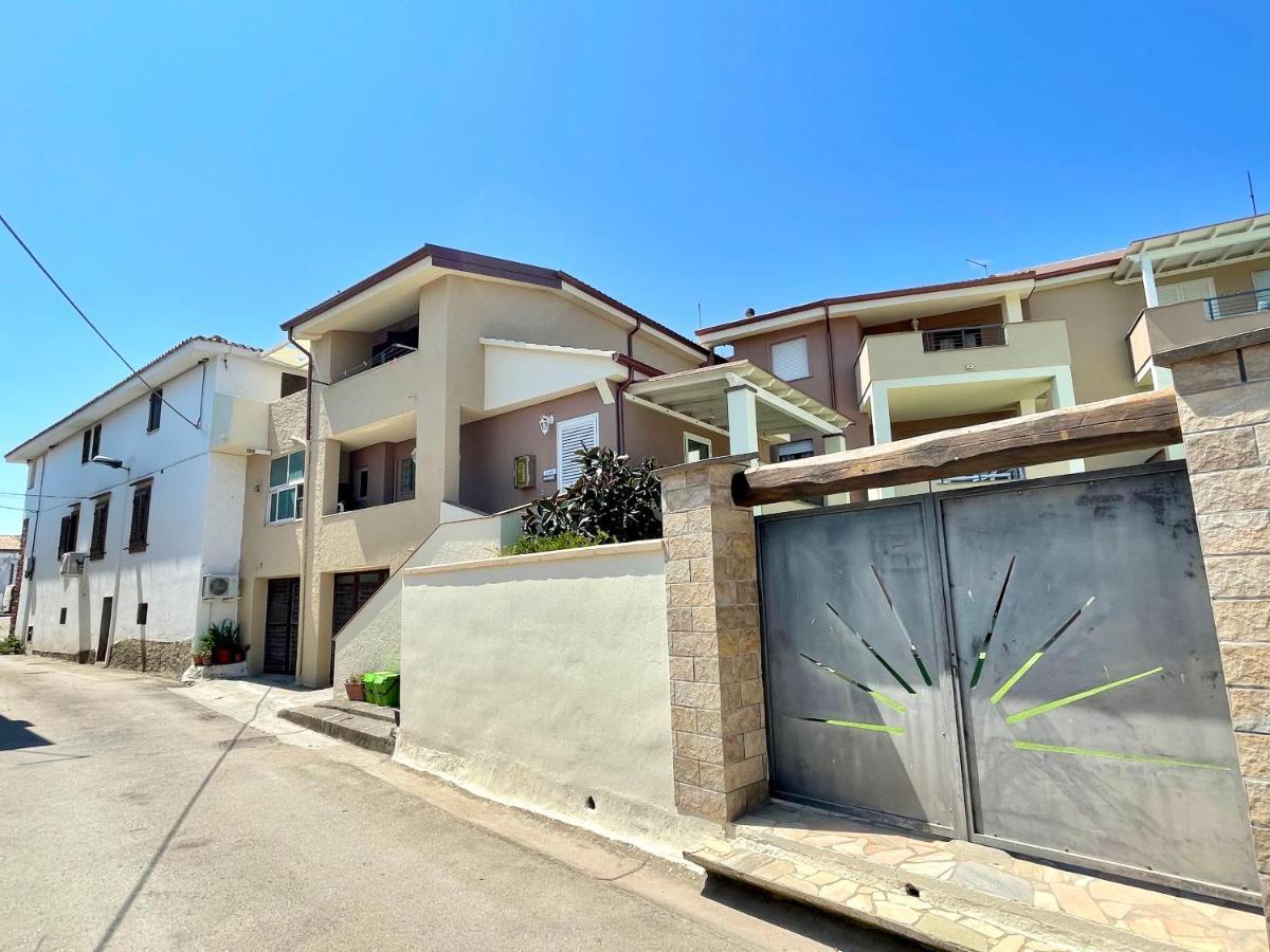 Monolocale Loredana Apartment Tergu Exterior photo